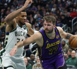 Lakers vs Bucks: Live updates and highlights