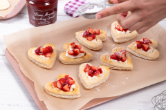 Strawberry Cream Puffs