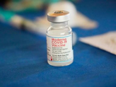 Moderna study shows immune response in older adults for a combo flu and COVID-19 shot