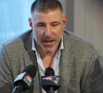 Patriots coach Mike Vrabel shares health update on DC Terrell Williams