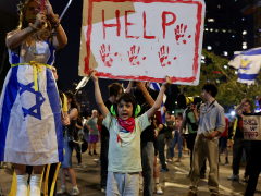 Israeli protesters in Tel Aviv demand an end to war on Gaza