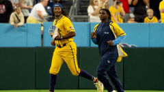 Savannah Bananas celebrate the Tennessee Titans with Cam Ward’s Nissan Stadium debut
