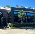 Superior’s Steakhouse Sets the Standard for Outdoor Dining with Proven Retractable Glass Wall Innovation