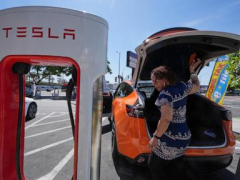 Trump is expected to sign a measure blocking California’s nation-leading vehicle emissions rules
