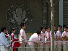 US resumes visas for foreign students but demands access to social media accounts