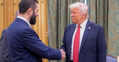 Trump formally orders lifting of Syria sanctions