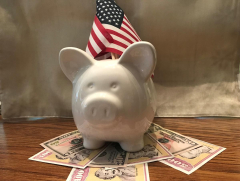 Refinance applications surge as mortgage interest rates tick down