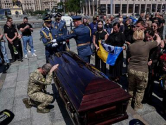 How Ukraine can cope with the US pause on crucial battlefield weapons