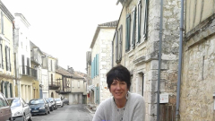 US Justice Department asks Ghislaine Maxwell to speak to prosecutors