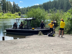 Oregon authorities identify 2 killed in waterfall accident; search ongoing for 1 missing