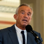 US health officials, tech executives to launch data-sharing plan, Bloomberg News reports