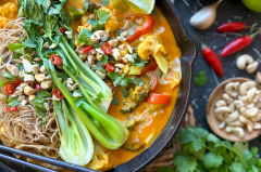 Turmeric Curry with Buckwheat Noodles