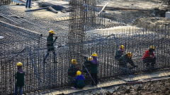 Construction Hiring Remains Subdued in June