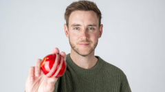 Seven adds spice to Ashes coverage with England legend Stuart Broad joining the commentary team
