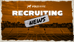 Tennessee football loses tight end commit to ACC school