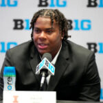Illini star J.C. Davis rising up the draft boards at left tackle