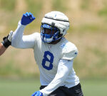 Rams star Jared Verse left practice with knee injury, severity not yet known