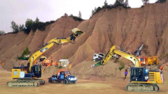 Estonian Theater Stages Unique Romeo and Juliet Play with Construction Vehicles as Actors