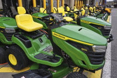 John Deere Announces Hundreds of Layoffs