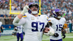 What Jets’ Aaron Glenn said about new DT Harrison Phillips: ‘He’s one of us’