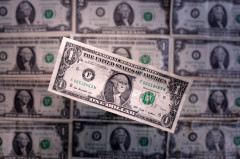 Sterling, Japanese yen slump on investor anxiety over public finances