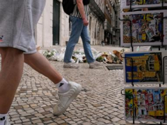 A preliminary report on Lisbon’s streetcar tragedy is expected Friday