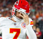 Rich Eisen cracks ‘wide right’ joke after Harrison Butker missed field goal