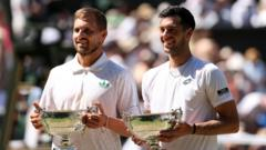 GB’s Cash and Glasspool make history with doubles title