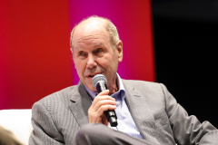 Ex-Disney CEO Eisner Blasts Disney And Trump Over Kimmel’s Removal