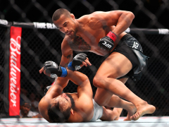 Ulberg dominates Reyes with first-round KO at UFC Fight Night