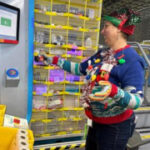 Uncertainty over economy, tariffs forces retailers to be cautious on holiday hiring