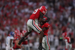 Georgia football social media rejoices after 4th quarter comeback win vs Ole Miss