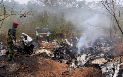 ‘No Survivors’: Kenyan plane crash kills 10 tourists, pilot