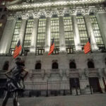 Stocks Settle Lower as Megacap Technology Stocks Slide