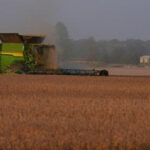 American farmers welcome China’s promise to buy soybeans