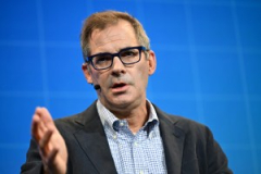 CoreWeave’s earnings report highlights $56 billion in contracted revenue, but its guidance and share price tick down amid AI infrastructure bubble fears