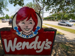 Wendy’s to close hundreds of US stores in bid to halt falling profit