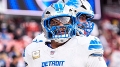 Penei Sewell exits with knee injury early in Lions game vs Commanders