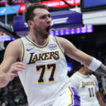 Lakers player grades: L.A. survives Utah for fourth win in a row