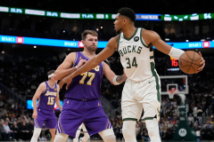 Giannis sparked Lakers trade rumors after curious social media choice
