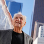 Famed for sculptural structures, architect Frank Gehry dies at age 96