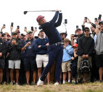 Cameron Smith soars into contention with brilliant third round at Australian Open