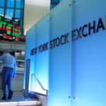 Wall Street drifts after mixed data on the US economy