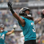 Jaguars signing WR Jakobi Meyers to three-year extension