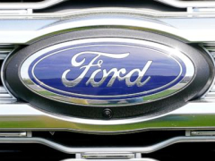 Ford recalls more than 270,000 electric and hybrid vehicles due to roll-away risk