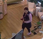Brazen scammer impersonates Melbourne wellness clinic owner after phone theft