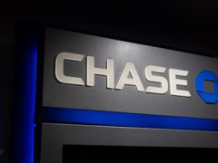 As Trump’s deadline for a credit card rate cap looms, banks have only questions