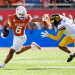 Former Longhorn RB Christian Clark commits to South Carolina in portal