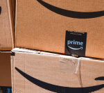 Amazon is selling a $900 QLED Google smart TV for only $595 that’s perfect for the big game