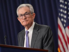 Federal Reserve may keep rates unchanged for months as economy shows signs of health